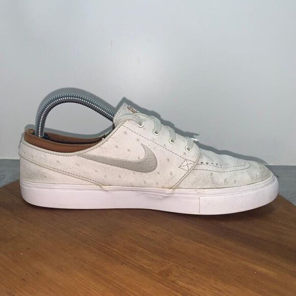 Nike SB Zoom Stefan Janoski Mens Size 8.5 White Ostrich Skate Shoes 616490 102 - Picture 2 of 13